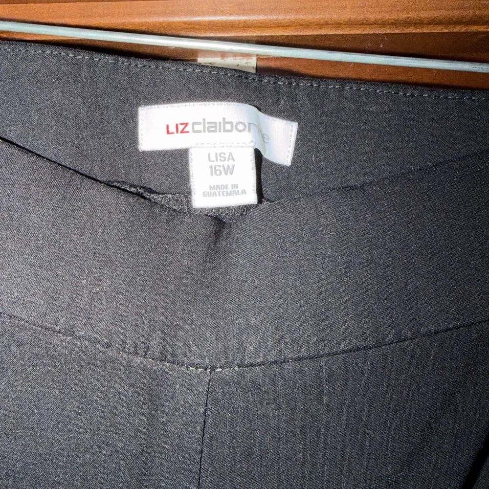 Liz Claiborne Black Straight Leg Pants - Picture 2 of 2